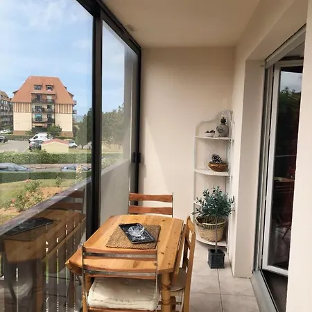 Deauville 2000 Apartamento